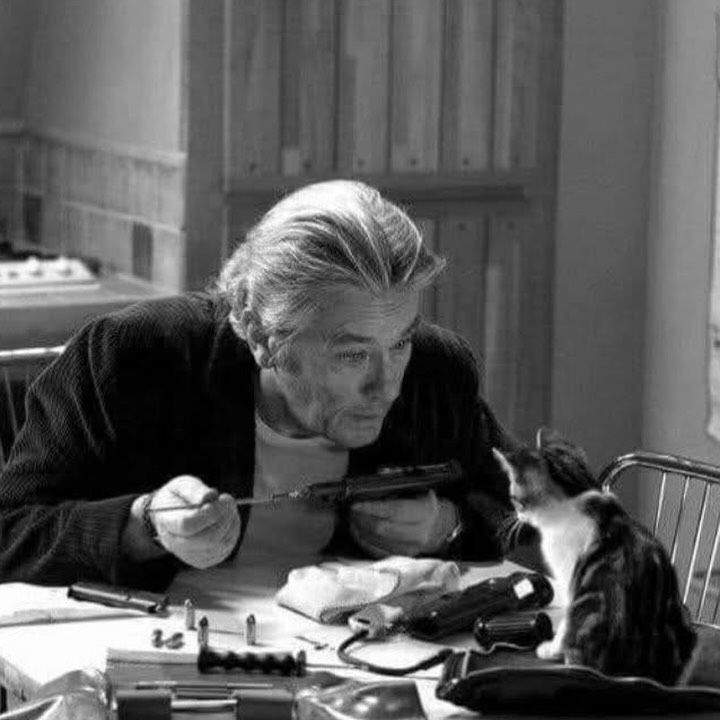 Regarde,Loubo est jaloux ! (╹◡╹) !
ほらほら!ルーボくんが嫉妬しているぞ🐕🦺!