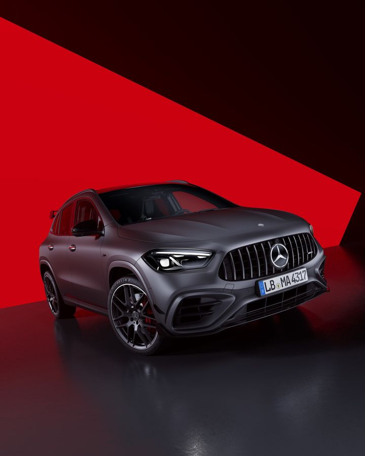 A completely redesigned front. An all-access pass to thrill. The new Mercedes-AMG GLA 45 S 4MATIC+.